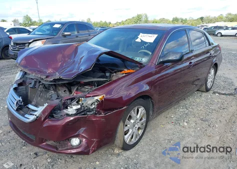 2010 Toyota Avalon z USA, uszkodzony, nr VIN 4TIBK3DB8AU363989
